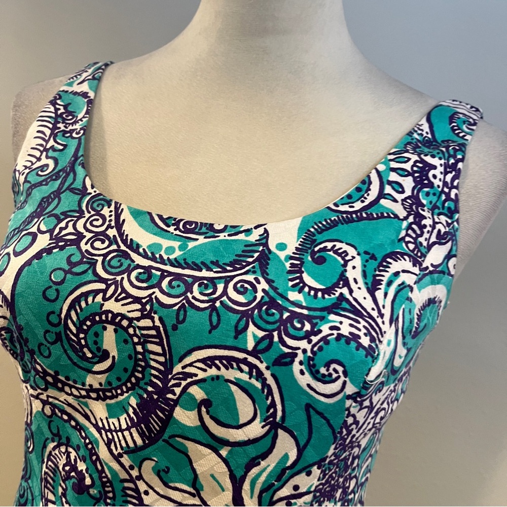 Lilly Pulitzer Eaton shift dress in the 'Montauk Seafoam' print with gold tassel - Picture 2 of 12
